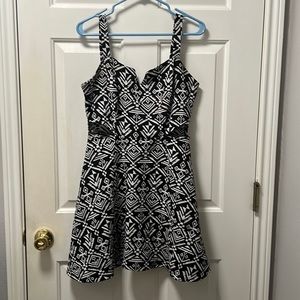 Want And Need Cutout Fit And Flair Dress Size Large
